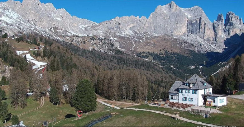 Webcam Vigo di Fassa-Pera-Ciampedie - Vigo - Roda de Vael