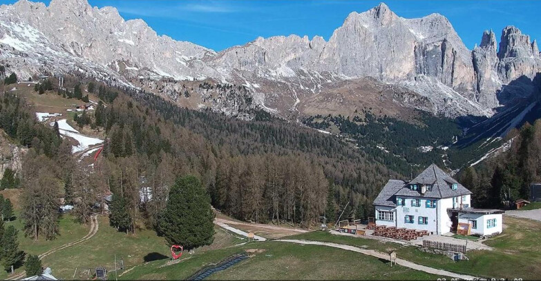 Webcam Vigo di Fassa-Pera-Ciampedìe - Vigo - Roda de Vael