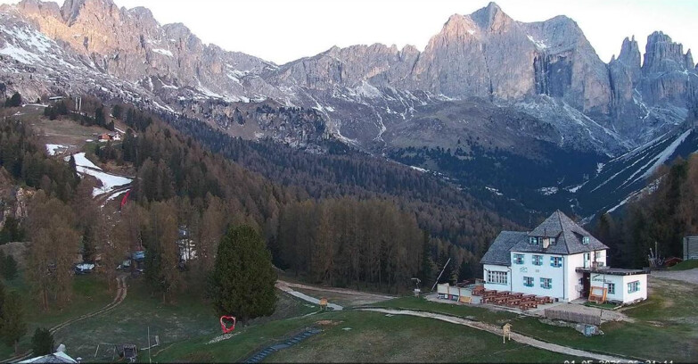 Webcam Vigo di Fassa-Pera-Ciampedìe - Vigo - Roda de Vael