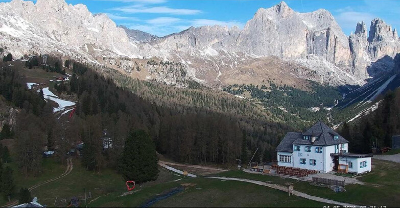Webcam Vigo di Fassa-Pera-Ciampedìe - Vigo - Roda de Vael