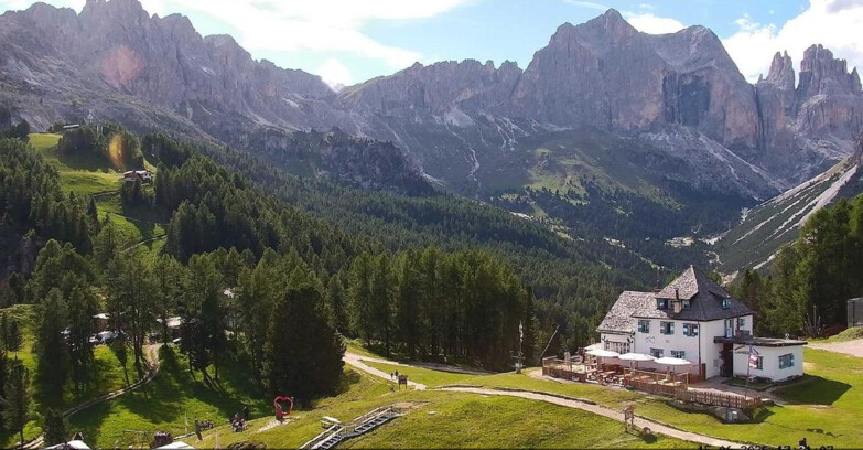 Webcam Vigo di Fassa-Pera-Ciampedìe - Vigo - Roda de Vael