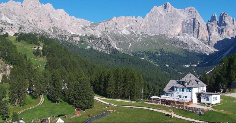 Webcam Vigo di Fassa-Pera-Ciampedìe - Vigo - Roda de Vael