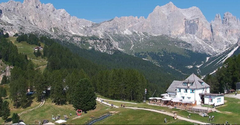Webcam Vigo di Fassa-Pera-Ciampedìe - Vigo - Roda de Vael