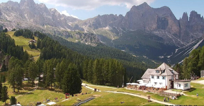 Webcam Vigo di Fassa-Pera-Ciampedìe - Vigo - Roda de Vael