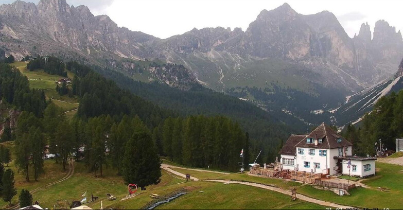 Webcam Vigo di Fassa-Pera-Ciampedìe - Vigo - Roda de Vael