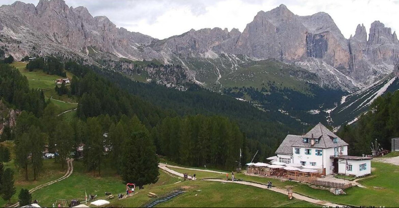Webcam Vigo di Fassa-Pera-Ciampedìe - Vigo - Roda de Vael