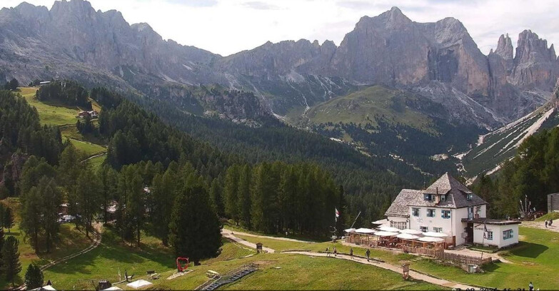 Webcam Vigo di Fassa-Pera-Ciampedìe - Vigo - Roda de Vael