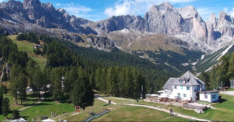 Webcam Vigo di Fassa-Pera-Ciampedìe - Vigo - Roda de Vael -Dolomiti di Fassa