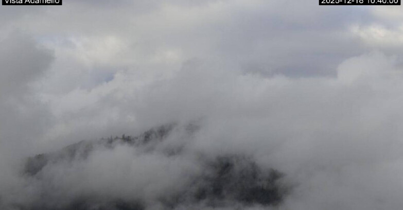 Webcam Lavarone - View on Ghiacciaio Adamello