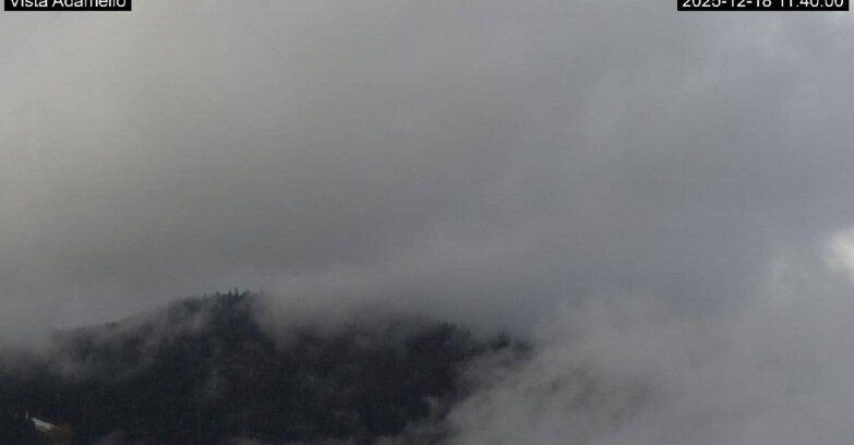 Webcam Lavarone - View on Ghiacciaio Adamello