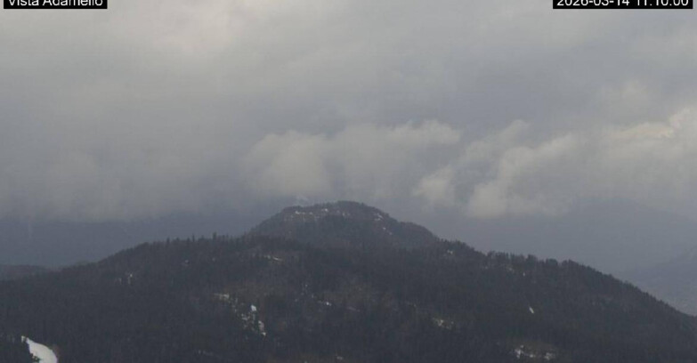 Webcam Lavarone - View on Ghiacciaio Adamello