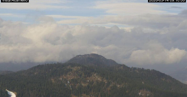 Webcam Lavarone - View on Ghiacciaio Adamello