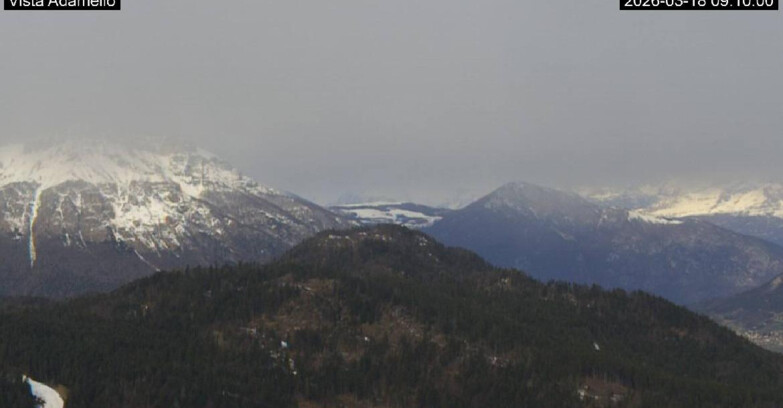 Webcam Lavarone - View on Ghiacciaio Adamello