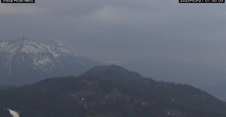 Webcam Lavarone - View on Ghiacciaio Adamello