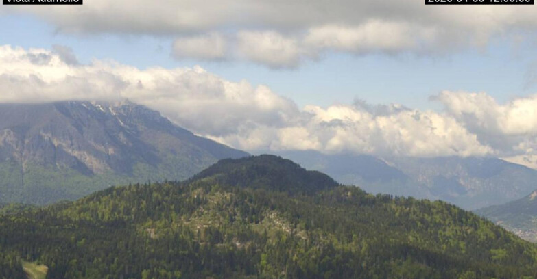 Webcam Lavarone - View on Ghiacciaio Adamello