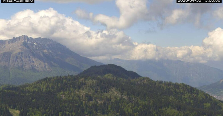 Webcam Lavarone - View on Ghiacciaio Adamello