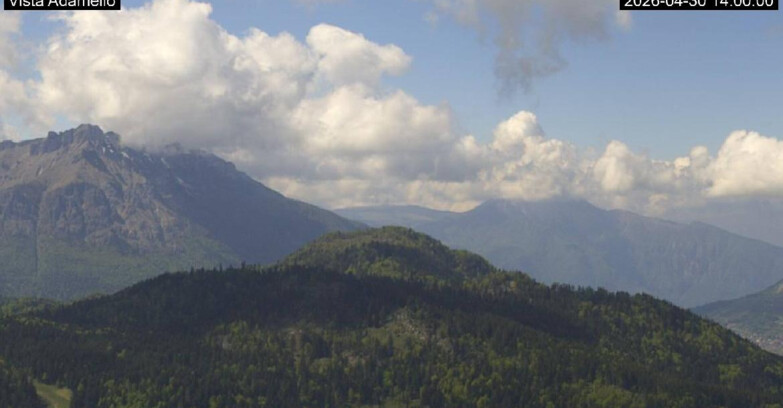 Webcam Lavarone - View on Ghiacciaio Adamello