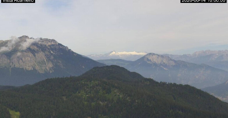 Webcam Lavarone - View on Ghiacciaio Adamello