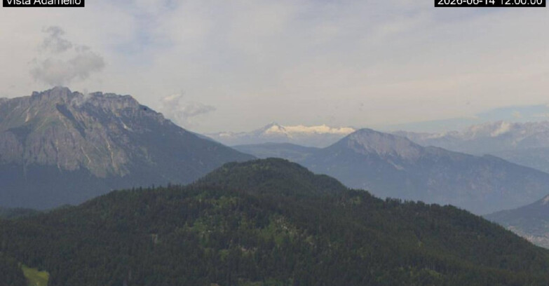 Webcam Lavarone - View on Ghiacciaio Adamello