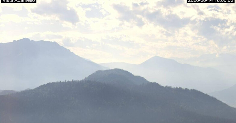 Webcam Lavarone - View on Ghiacciaio Adamello