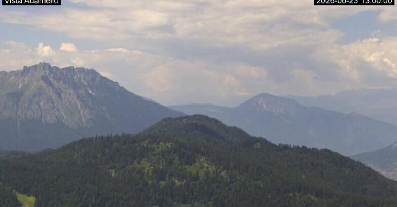 Webcam Лавароне  - View on Ghiacciaio Adamello