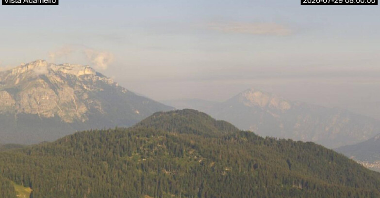 Webcam Lavarone - View on Ghiacciaio Adamello