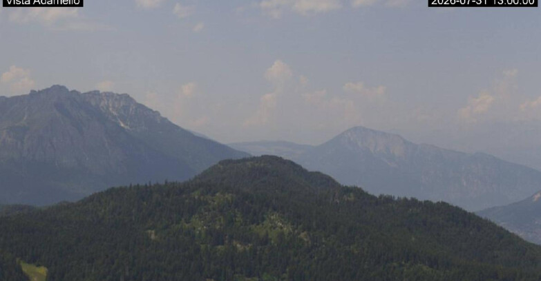Webcam Lavarone - View on Ghiacciaio Adamello