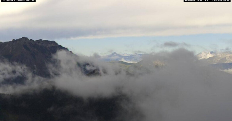 Webcam Lavarone - View on Ghiacciaio Adamello