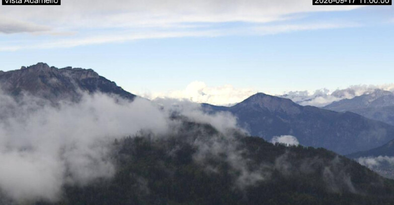 Webcam Lavarone - View on Ghiacciaio Adamello