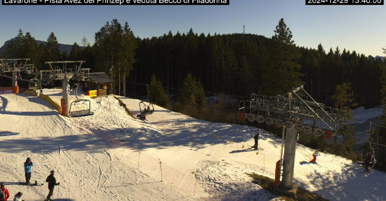 Webcam Lavarone - Pista Avez- seggiovia Lagh.