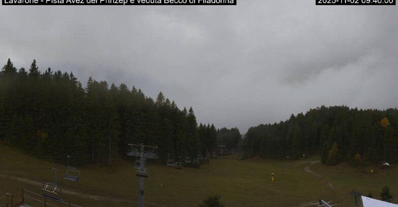 Webcam Ski area Lavarone - Pista Avez- seggiovia Lagh.
