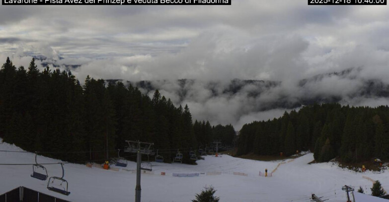 Webcam Lavarone - Pista Avez- seggiovia Lagh.