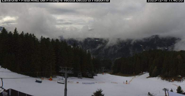 Webcam Lavarone - Pista Avez- seggiovia Lagh.