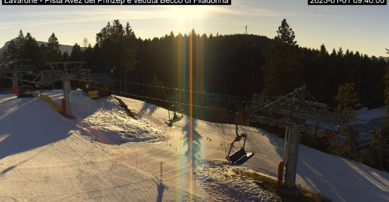 Webcam Lavarone Skigegiet - Pista Avez- seggiovia Lagh.