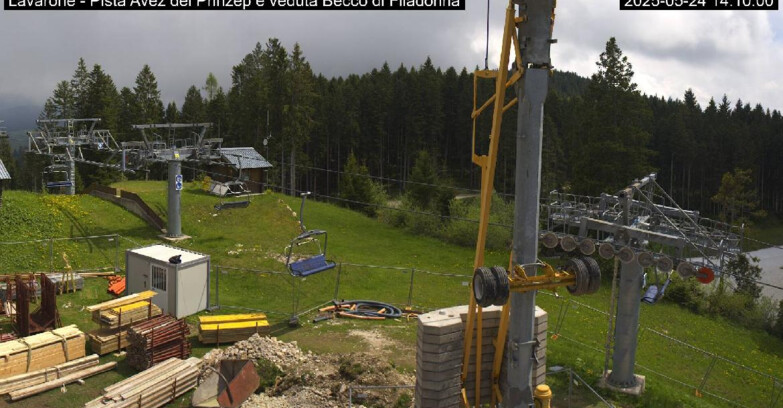 Webcam Lavarone - Pista Avez- seggiovia Lagh.