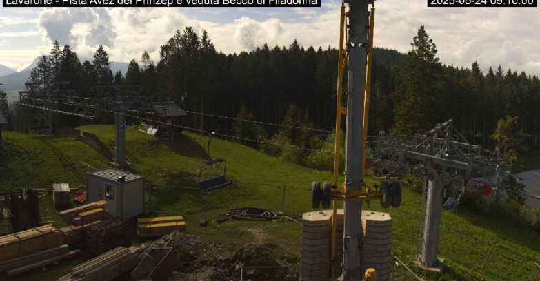 Webcam Lavarone - Pista Avez- seggiovia Lagh.