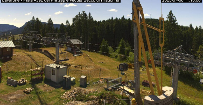 Webcam Lavarone - Pista Avez- seggiovia Lagh.