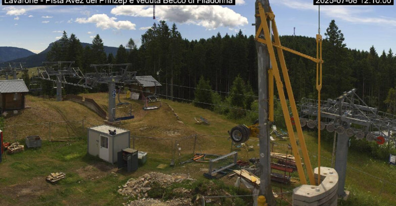 Webcam Lavarone - Pista Avez- seggiovia Lagh.