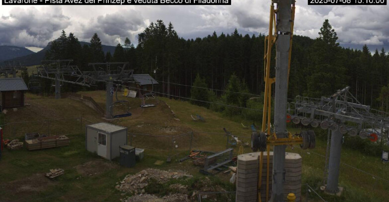 Webcam Lavarone - Pista Avez- seggiovia Lagh.