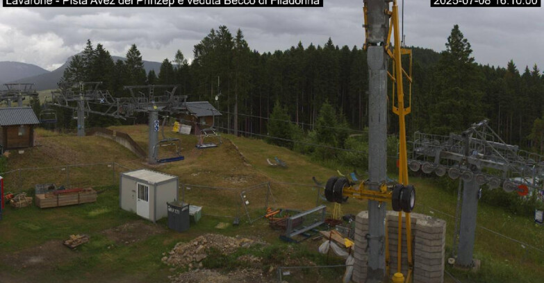 Webcam Lavarone - Pista Avez- seggiovia Lagh.