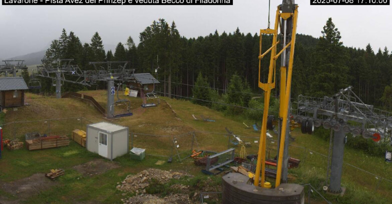 Webcam Lavarone - Pista Avez- seggiovia Lagh.