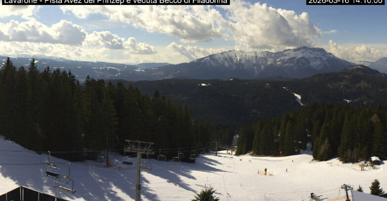 Webcam Ski area Lavarone - Pista Avez- seggiovia Lagh.