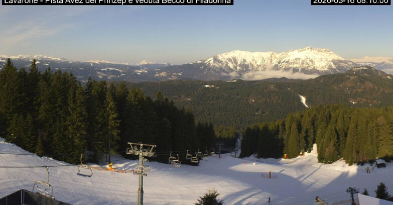 Webcam Ski area Lavarone - Pista Avez- seggiovia Lagh.