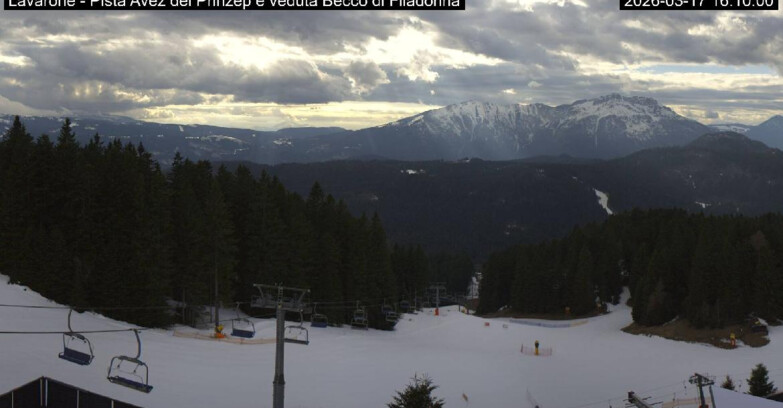 Webcam Ski Area Lavarone  - Pista Avez- seggiovia Lagh.