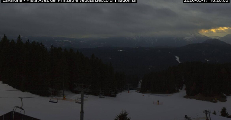 Webcam Ski Area Lavarone  - Pista Avez- seggiovia Lagh.
