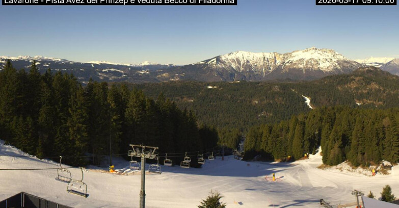 Webcam Lavarone - Pista Avez- seggiovia Lagh.