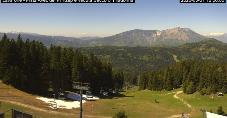Webcam Ski Area Lavarone  - Pista Avez- seggiovia Lagh.
