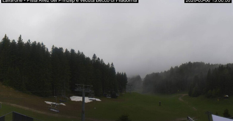 Webcam Лавароне  - Pista Avez- seggiovia Lagh.