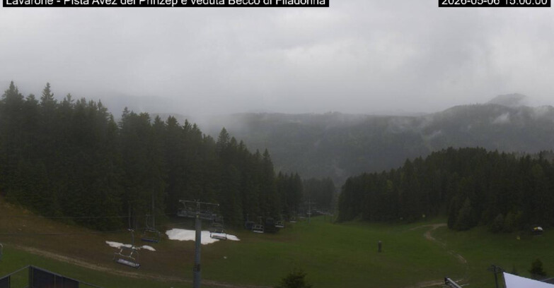 Webcam Лавароне  - Pista Avez- seggiovia Lagh.