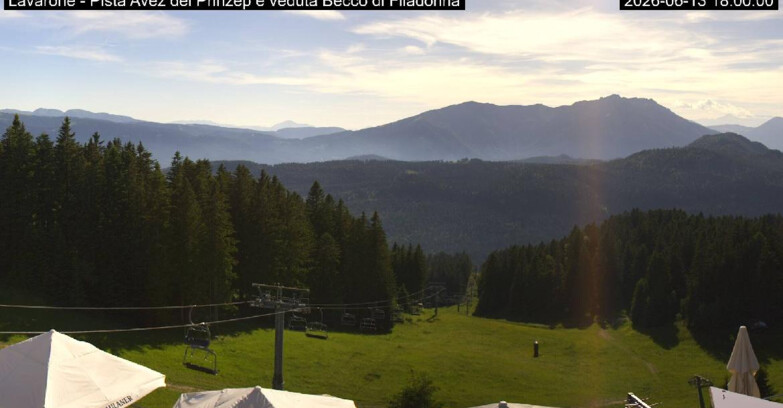 Webcam Lavarone - Pista Avez- seggiovia Lagh.